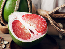 Benefícios do pomelo para a saúde: saiba mais sobre essa fruta