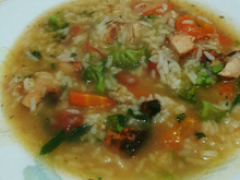 Sopa de brócolis com rúcula by Renato Marcon