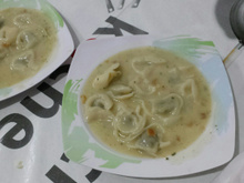 Creme de cebola com capelete