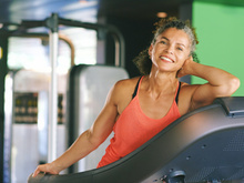 Quem disse que não dá para ganhar massa muscular depois dos 50 anos?