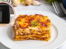 Lasanha na airfryer: como preparar o tradicional prato na fritadeira sem perder sabor e consistência