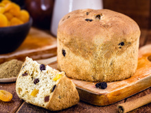 Panetone vegano delicioso e não é milagre de Natal! Veja como fazer com frutas ou chocolate