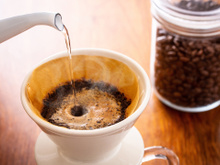 Três marcas de café são proibidas pela Anvisa: saiba como comprar um café de verdade e não cair na cilada do café fake no mercado