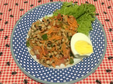 Salada de feijão fradinho simples