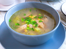 Excesso de gordura em sopas e ensopados: como retirar