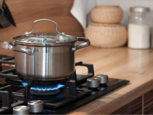 Minha mãe usa essa panela toda semana há 13 anos e ela continua perfeita: aqui estão as melhores dicas de manutenção para esse tipo de material