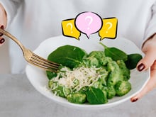 Esse é o jeito certo de comer espinafre e usufruir seus benefícios: não pode comer o superalimento cru!