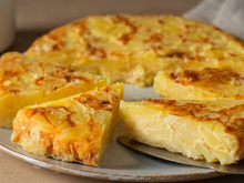 Como fazer uma boa omelete de batata: a melhor receita para este clássico