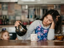 Dormir pouco engorda: o que dizem os estudos sobre insônia e obesidade