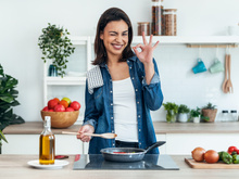 Esses 4 alimentos vão te ajudar a controlar a fome e o último vai te deixar chocado de tão simples!