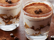 Essa sobremesa sem açúcar fica pronta em minutos e é perfeita para matar a vontade de doce