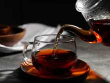 Pouca gente sabe, mas esses são os chás e bebidas naturais que podem te ajudar a reduzir o açúcar no sangue