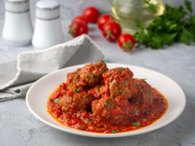 Uma cozinheira de 84 anos: "O segredo para almôndegas perfeitas não é a carne, mas sim meia xícara de purê de batata"