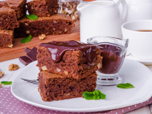 Bolo de açaí e nozes: receita prática e deliciosa