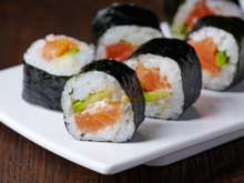 Sushi de salmão
