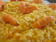 Risoto de camarão com queijo