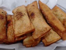 Rolinho Primavera de Mentirinha