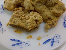 Bifes de fígado à milanesa