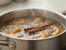 Minha tia fervia cascas de tangerina com canela e eu nunca entendi o porquê até fazer em casa: agora repito toda semana e sempre funciona