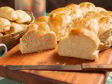 No Dia do Pão, que tal aprender os truques para fazer o melhor pão da sua vida sem sofrer?