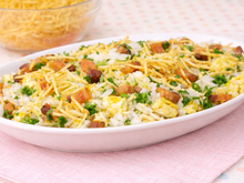 Sobrou arroz de ontem? Transforme as sobras em um arroz biro-biro delicioso em apenas 10 minutos