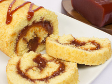 Rocambole de milho com goiabada é o doce que você precisa fazer em casa no final de semana!