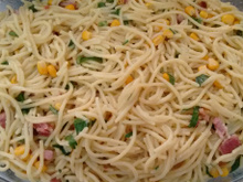 Macarrão alho e óleo com bacon