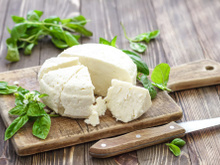 Benefícios do queijo branco para a saúde: confira