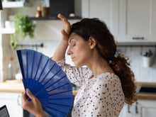 Refresque-se neste verão: Produtos que vão te ajudar a enfrentar o calor intenso