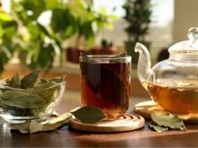 Chá de louro com cravo para emagrecer: entenda reais benefícios e aprenda como fazer