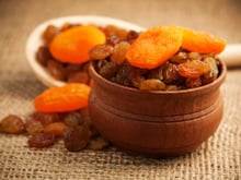 Aprenda a desidratar frutas no micro-ondas