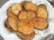 Berinjela a milanesa