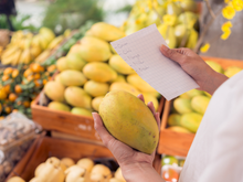 Psicólogos concordam: pessoas que anotam suas listas de compras no papel melhoram a concentração, explica o TudoGostoso