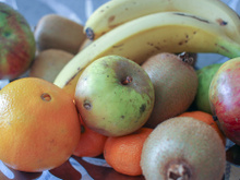 Mantenha as bananas longe de dois ingredientes da cozinha para que fiquem frescas por uma semana inteira