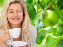 O que acontece com o corpo se você tomar chá de folhas de maracujá no final do dia?