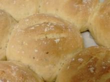 Pãozinho de milho com queijo