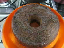 Bolo de chocolate com calda