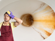 Diga adeus às manchas marrons no fundo do vaso: aqui está um jeito simples para se livrar desse aspecto de sujo do vaso sanitário