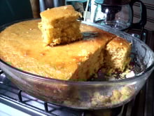 Bolo fácil e delicioso de milho verde