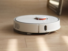 Troca inteligente: Substituia a vassoura por um aspirador robô na cozinha