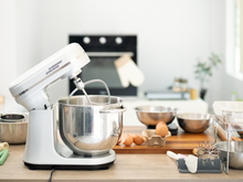 Confeitaria prática: com 42% de desconto esta é a batedeira certa para a sua cozinha