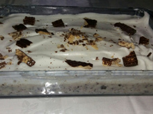 Torta de wafer crocante coberto com chocolate