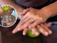Limão é perfeito para temperar a comida, mas como tirar o suco sem desperdiçar a fruta toda? Essa dica vai mudar a sua vida!
