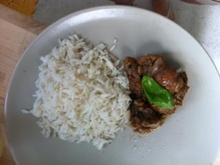 Frango com manjericão