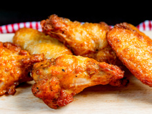 Como preparar o frango frito mais delicioso de todos em casa, de forma fácil e rápida, com um ingrediente secreto