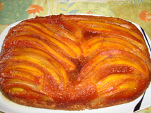 Bolo de banana caramelizado