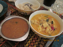 Moqueca com camarão e pirão