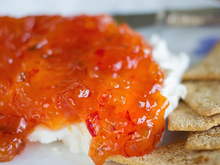 Melhor que de restaurante: a geleia de pimenta caseira do TudoGostoso combina com qualquer petisco e é muito fácil de fazer