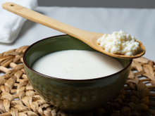 "Tomei kefir todos os dias por um mês e me senti como um super-humano": como a bebida fermentada transforma a sua saúde