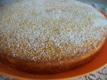 Bolo de milho verde com fubá